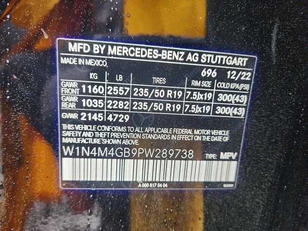 2023 MERCEDES-BENZ GLB GLB250