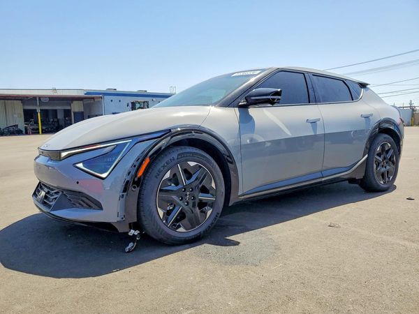 2025 KIA EV6