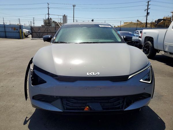 2025 KIA EV6