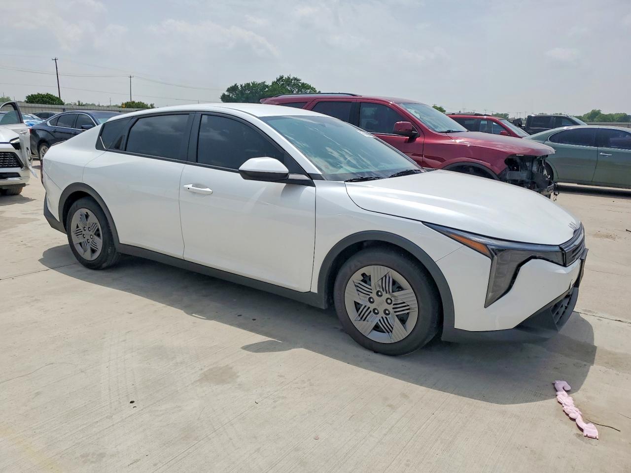 2025 KIA K4 LX, LXS