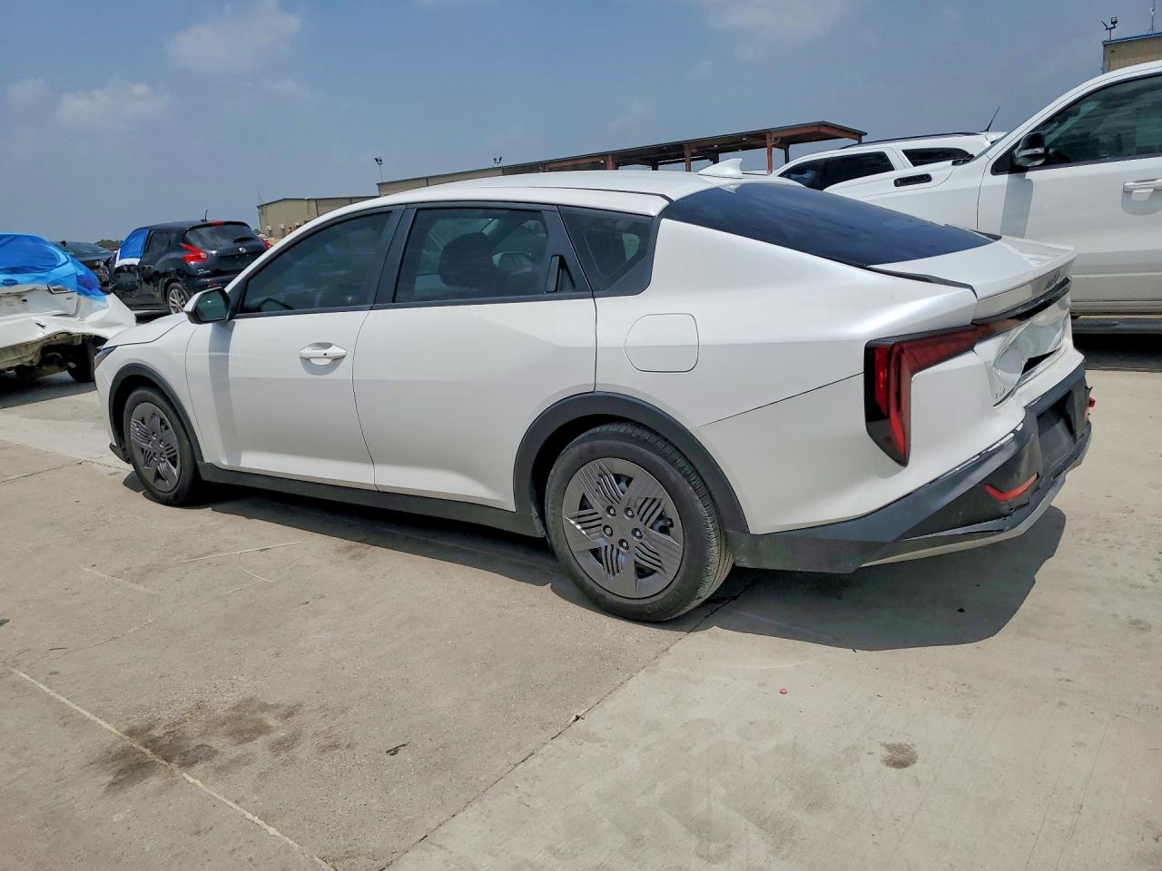 2025 KIA K4 LX, LXS