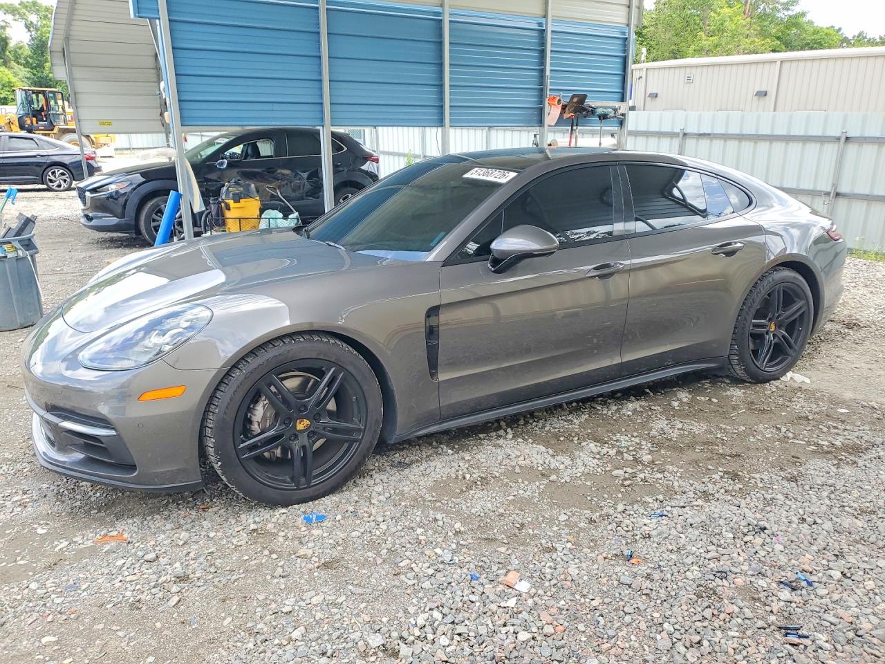 2018 PORSCHE PANAMERA Base / 4