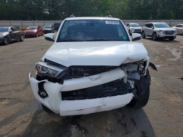 2022 TOYOTA 4RUNNER SR5 Prem