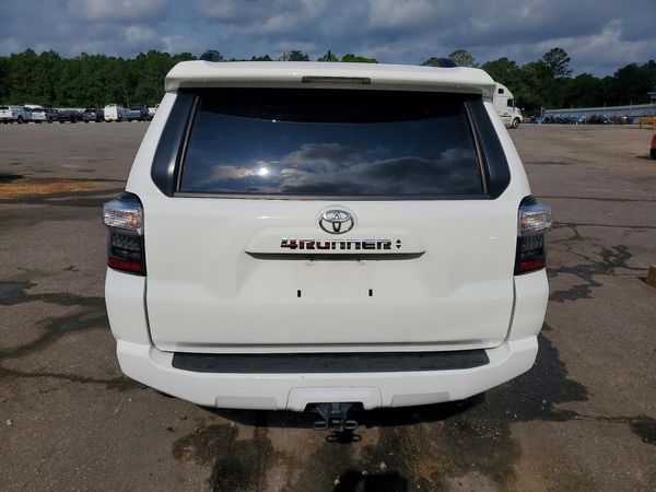 2022 TOYOTA 4RUNNER SR5 Prem