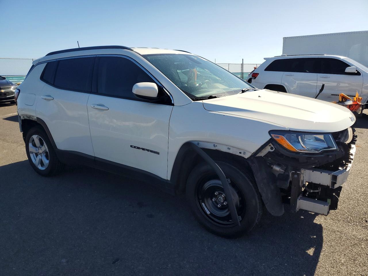 2017 JEEP COMPASS LATITUDE 4X2