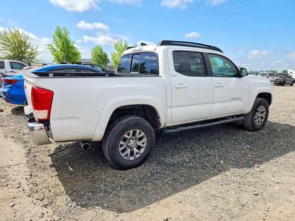 2016 TOYOTA TACOMA