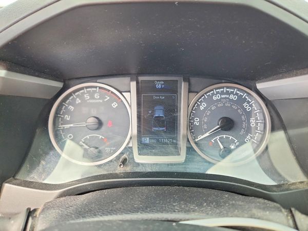2016 TOYOTA TACOMA