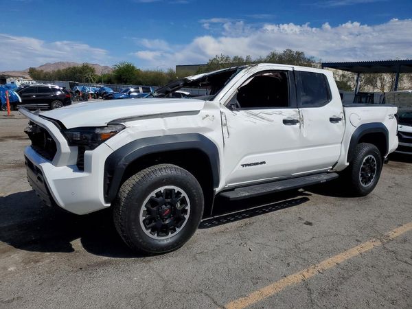 2024 TOYOTA TACOMA
