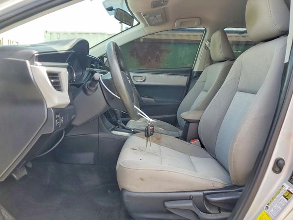 2015 TOYOTA COROLLA