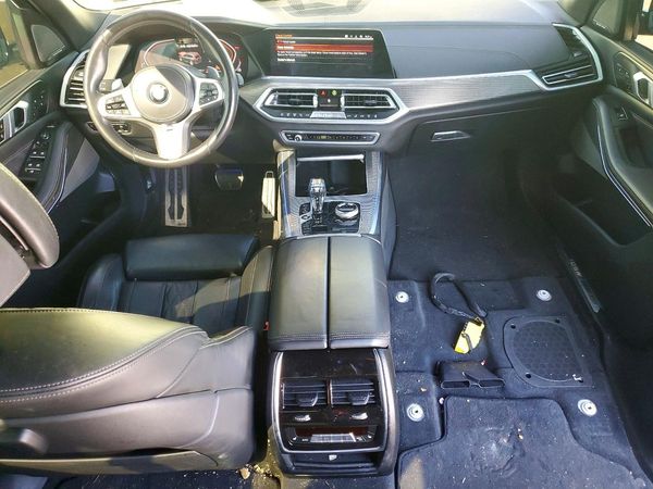 2020 BMW X5 M50i