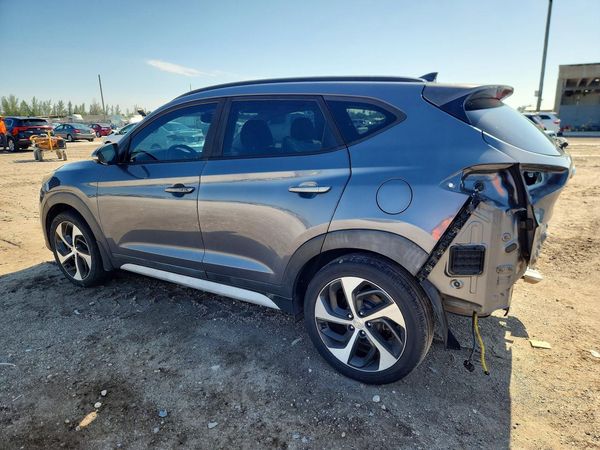 2018 HYUNDAI TUCSON
