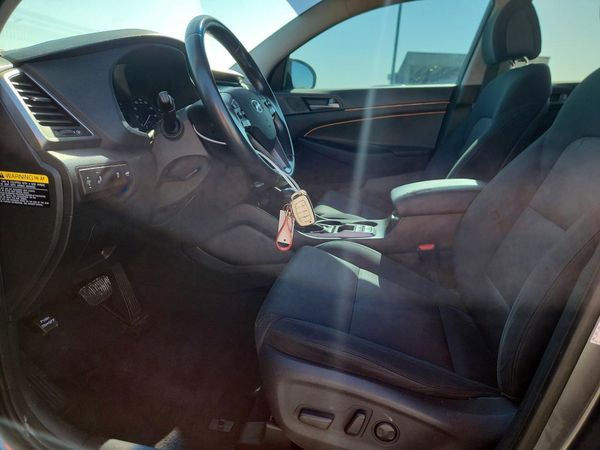 2018 HYUNDAI TUCSON