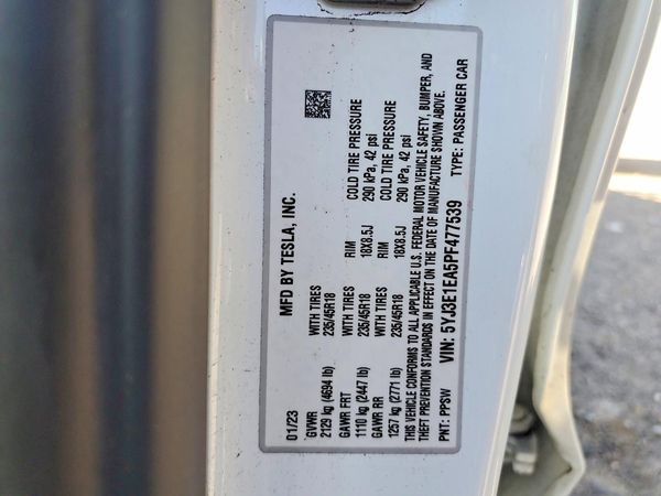 2023 TESLA MODEL 3