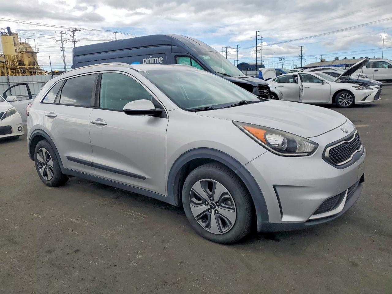 2017 KIA NIRO FE / LX / LX Tech