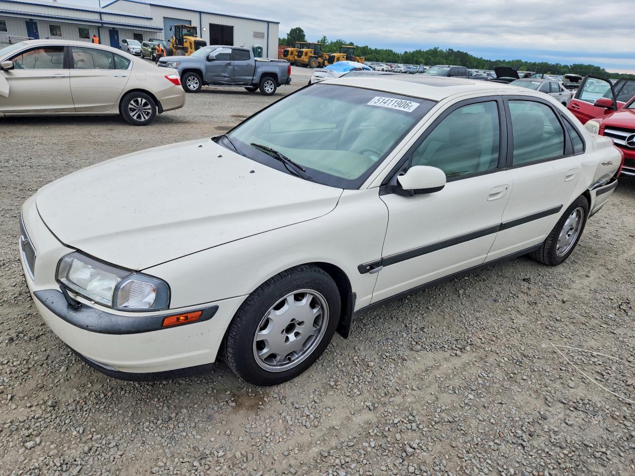2001 VOLVO S80