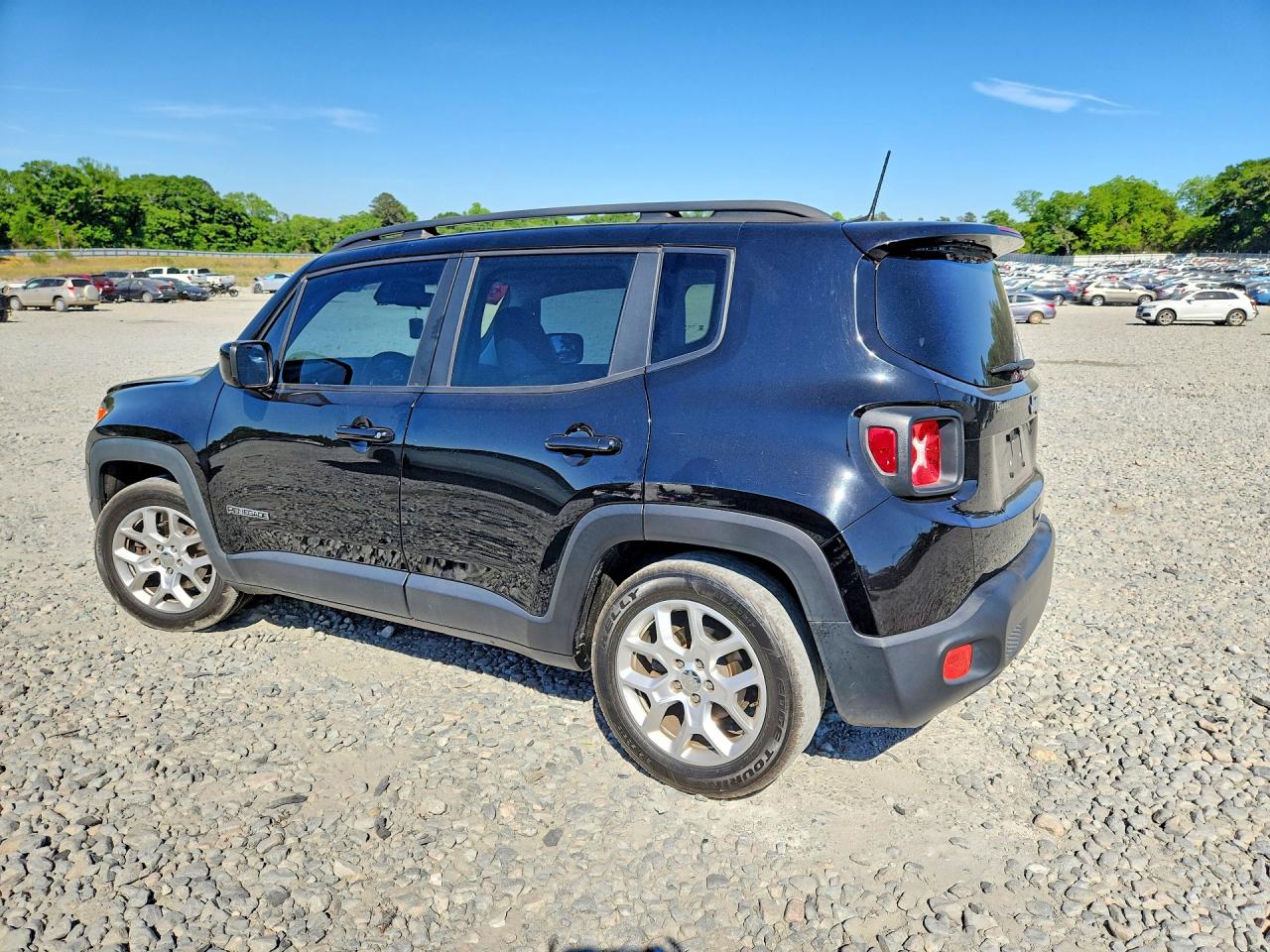 2018 JEEP RENEGADE LATITUDE 4X2