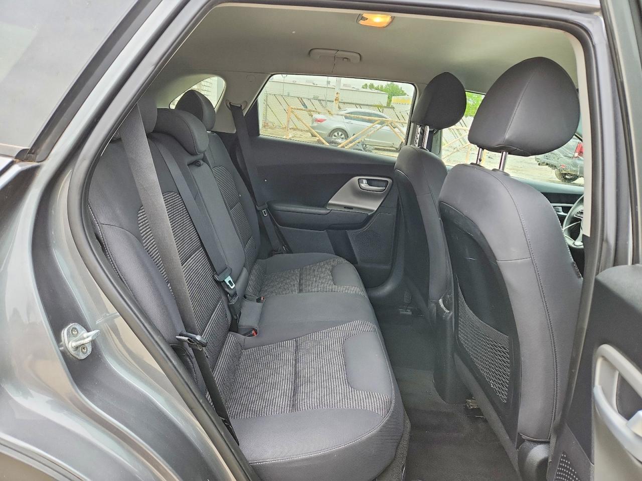 2017 KIA NIRO FE / LX / LX Tech