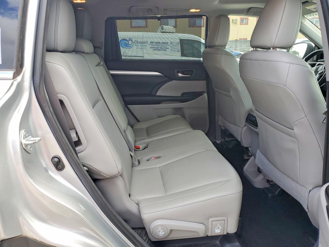 2017 TOYOTA HIGHLANDER SE/XLE