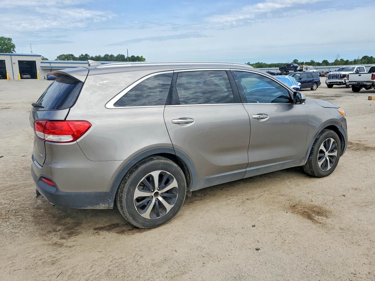 2018 KIA SORENTO EX