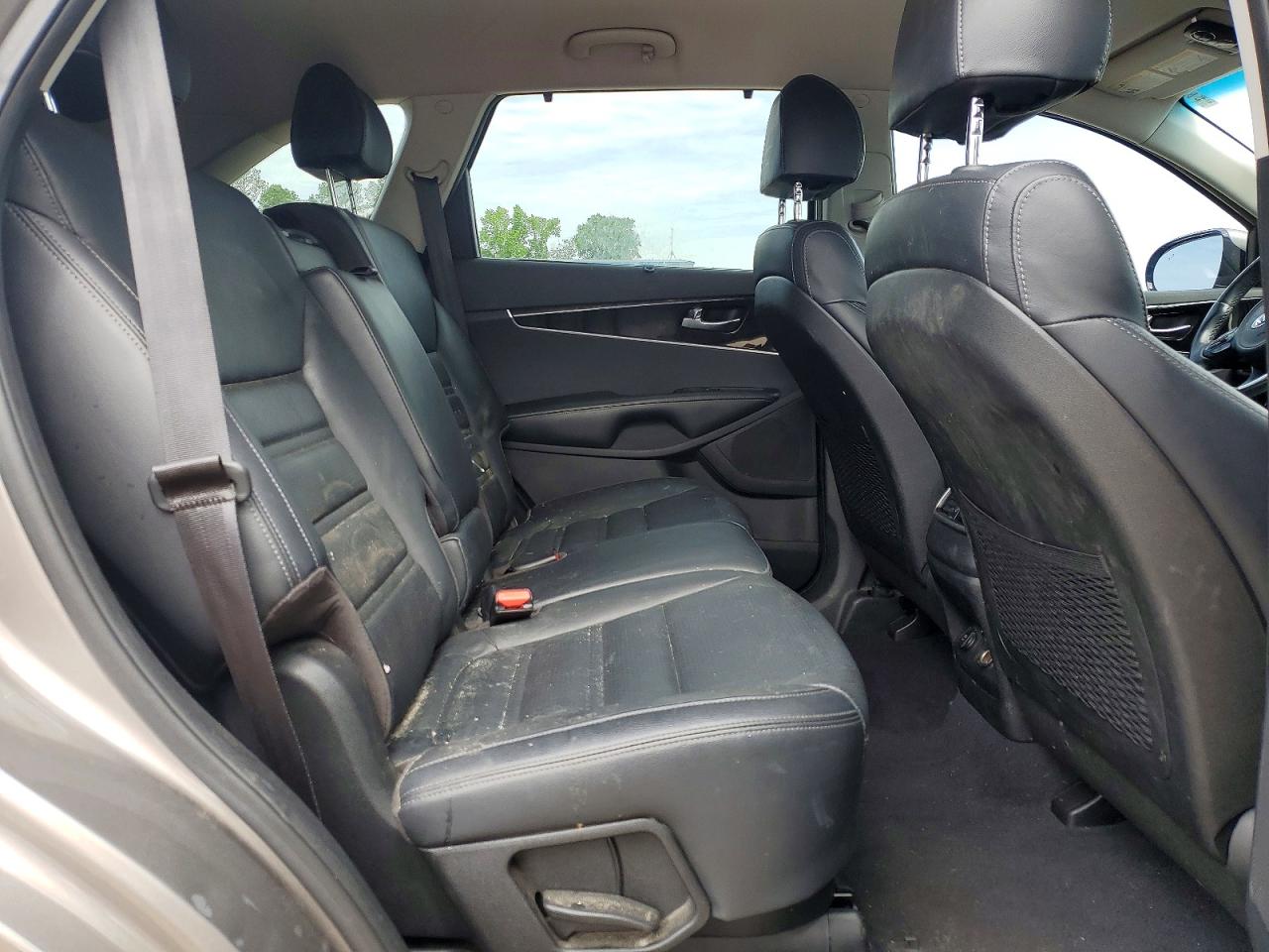 2018 KIA SORENTO EX