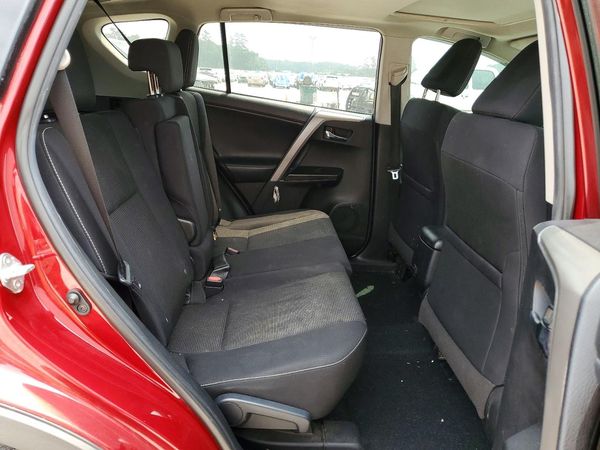 2018 TOYOTA RAV4 Adventure/XLE
