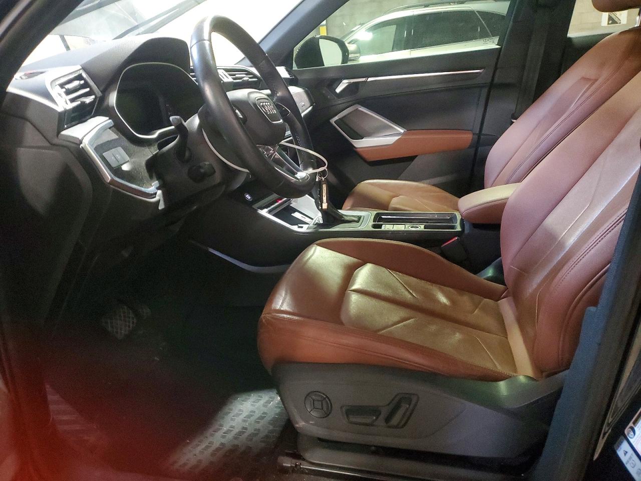 2020 AUDI Q3