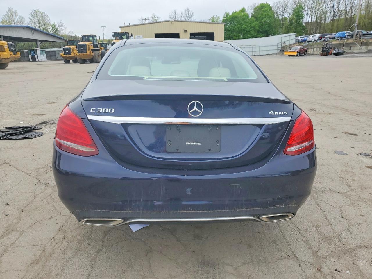 2016 MERCEDES-BENZ C