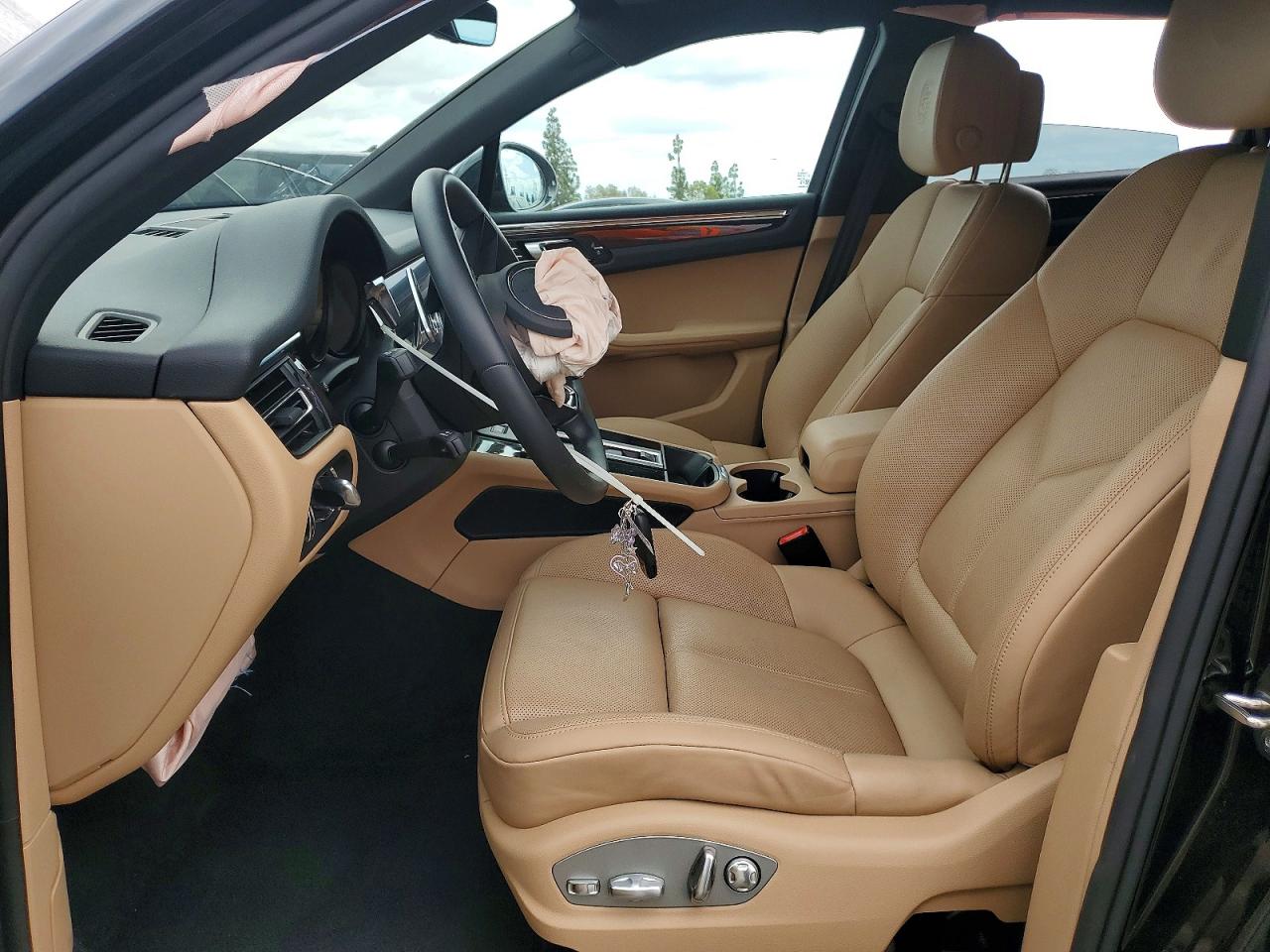 2025 PORSCHE MACAN Macan, Macan T