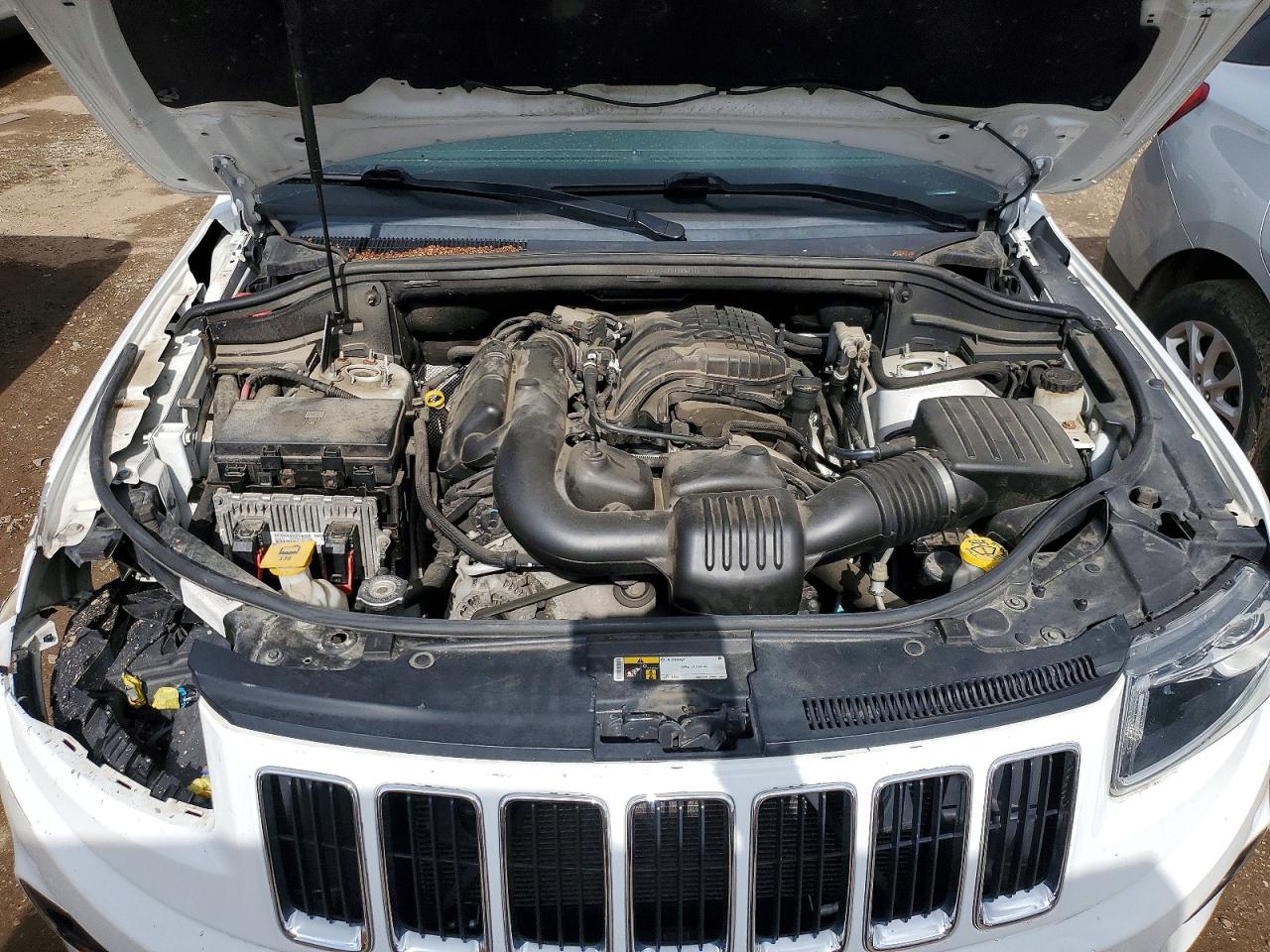 2015 JEEP GRAND CHEROKEE LAREDO 4X4