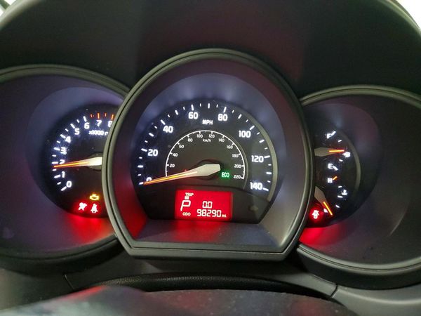 2015 KIA RIO GL - Middle-low