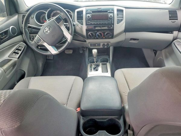 2012 TOYOTA TACOMA