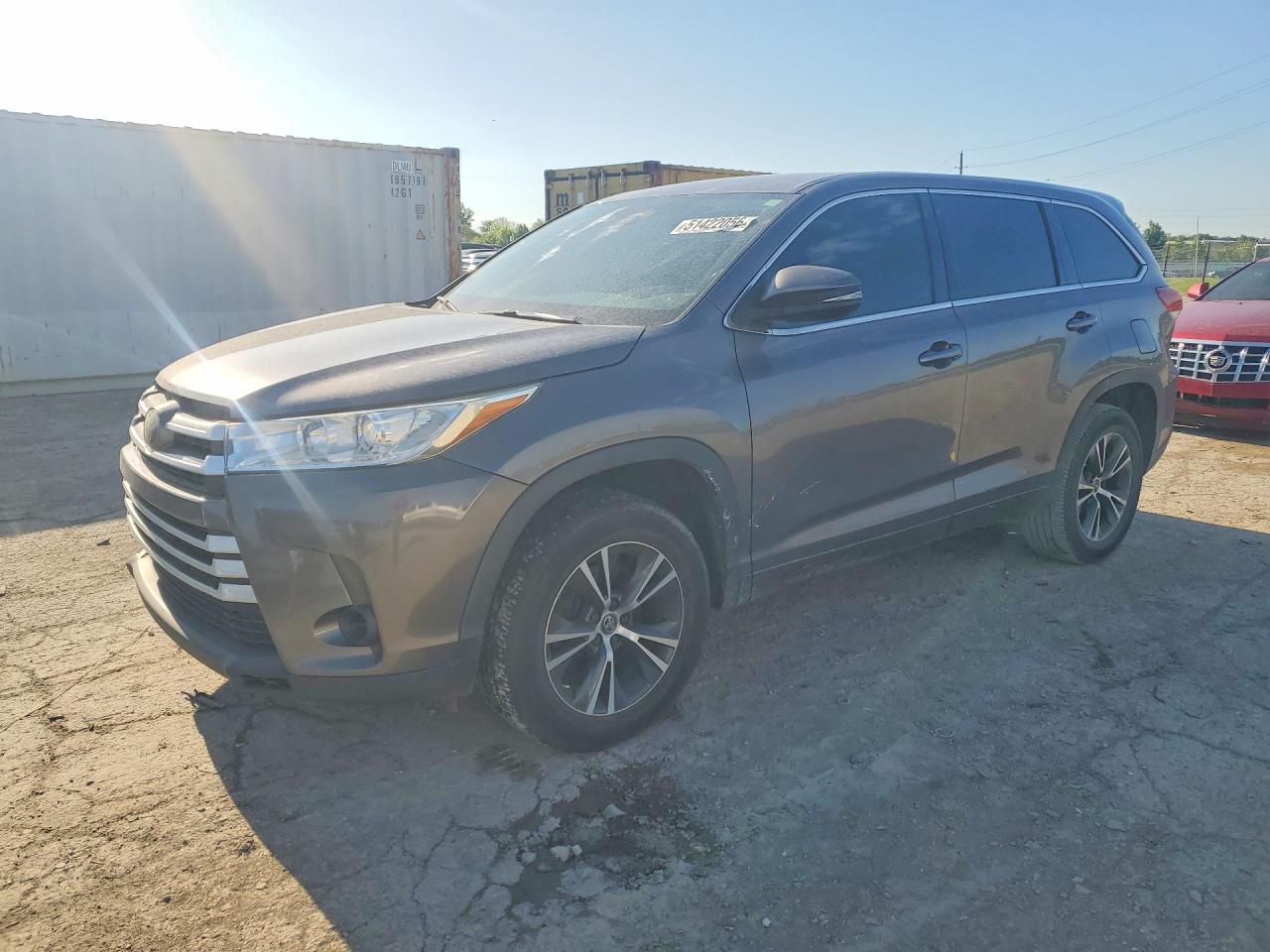 2017 TOYOTA HIGHLANDER LE