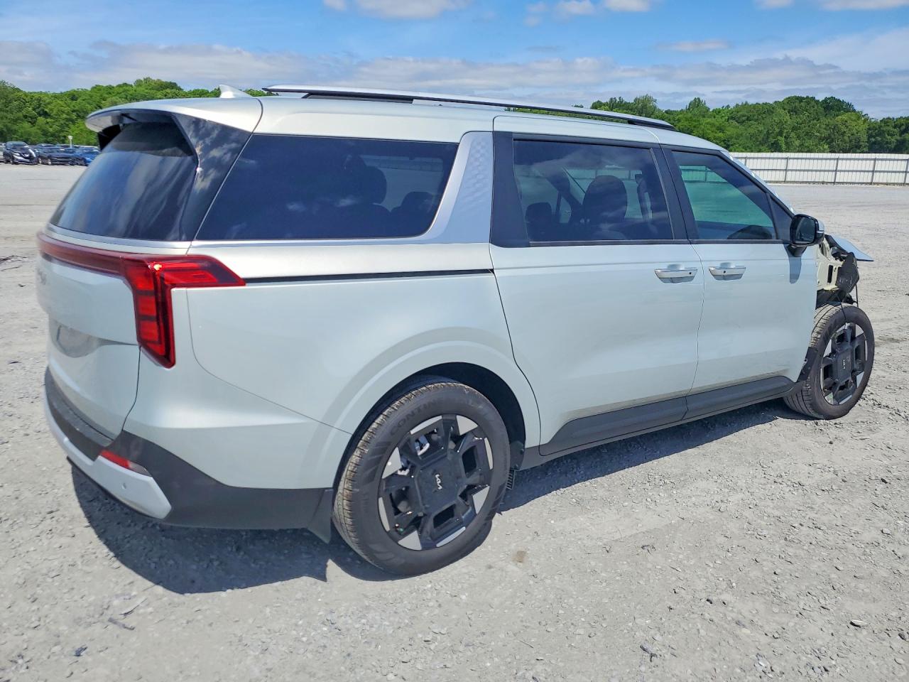 2026 KIA CARNIVAL