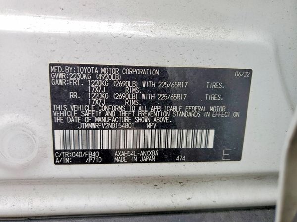 2022 TOYOTA RAV4 LE