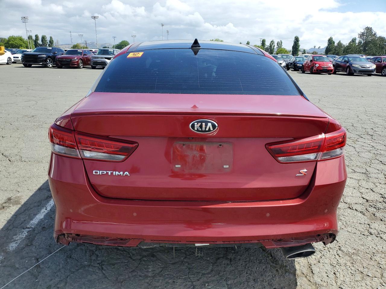 2018 KIA OPTIMA LX