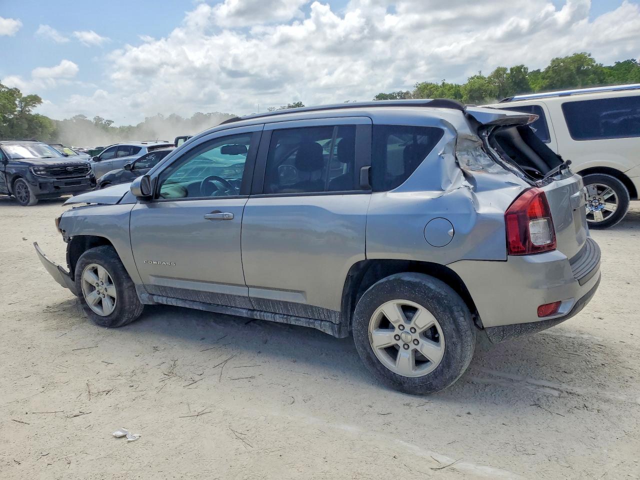 2017 JEEP COMPASS LATITUDE FWD
