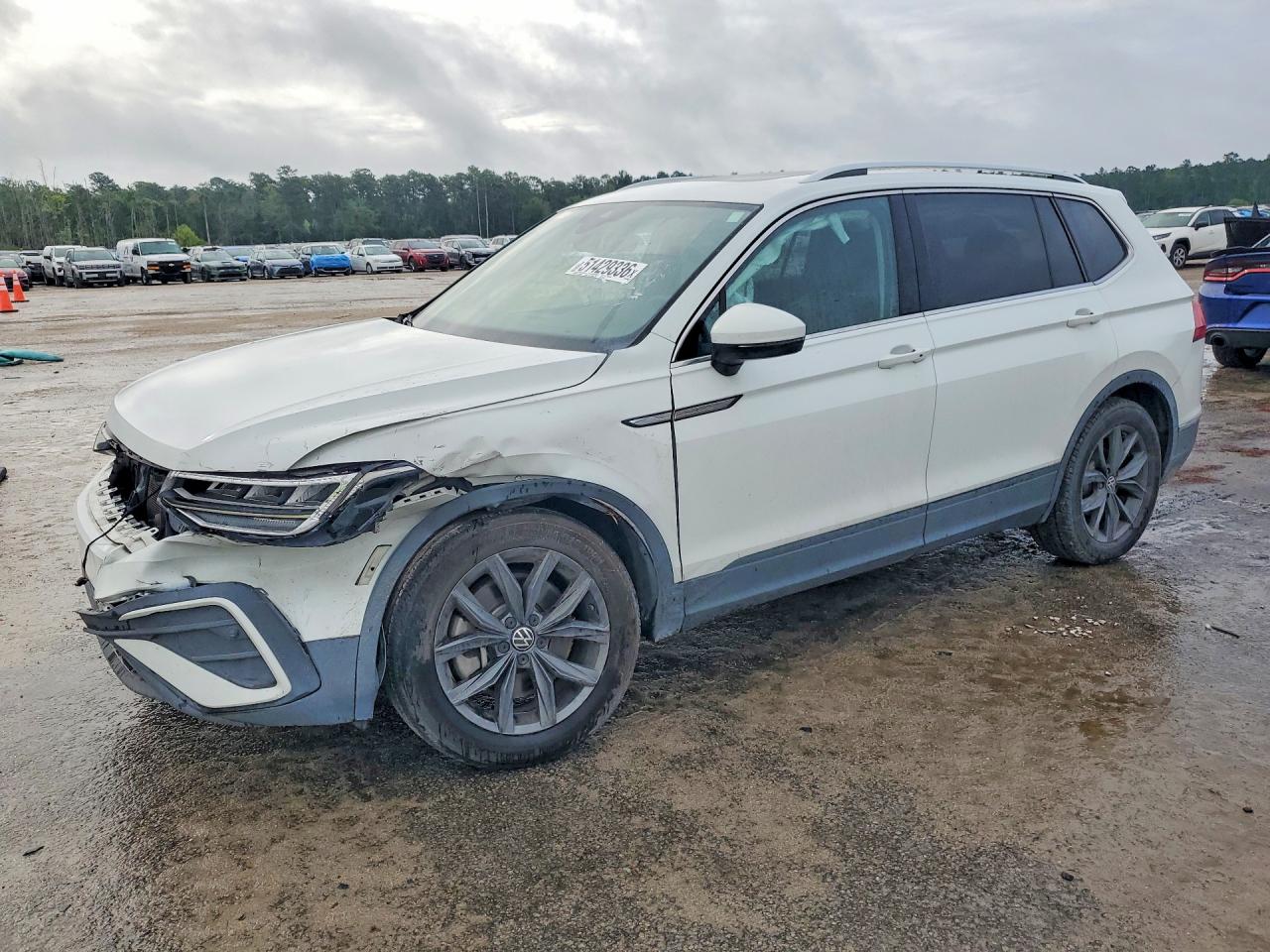 2022 VOLKSWAGEN TIGUAN SE