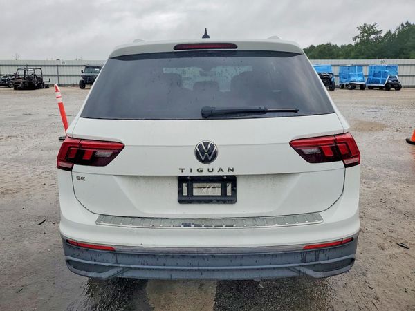 2022 VOLKSWAGEN TIGUAN SE