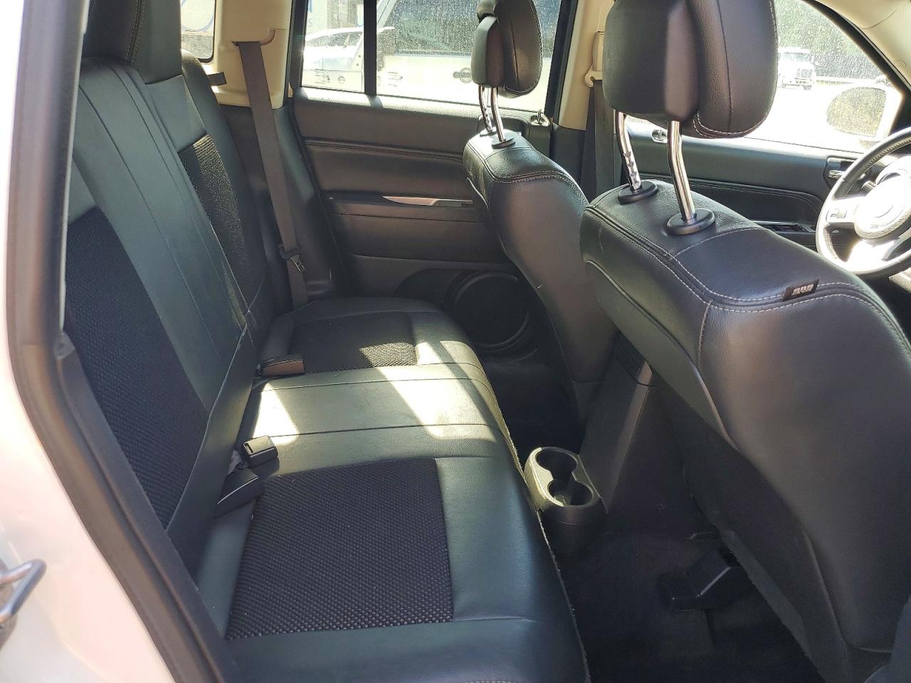 2017 JEEP COMPASS LATITUDE FWD