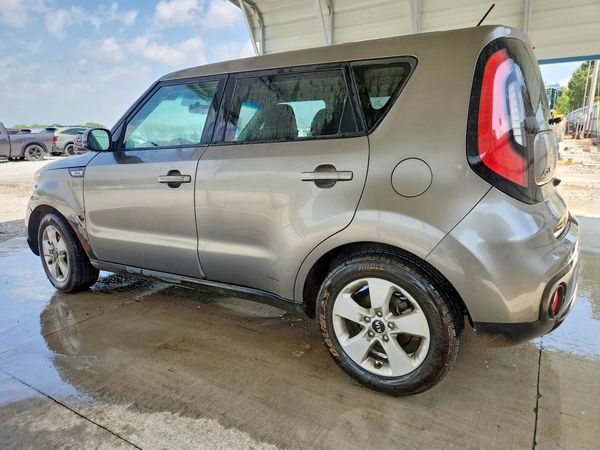 2019 KIA SOUL Base