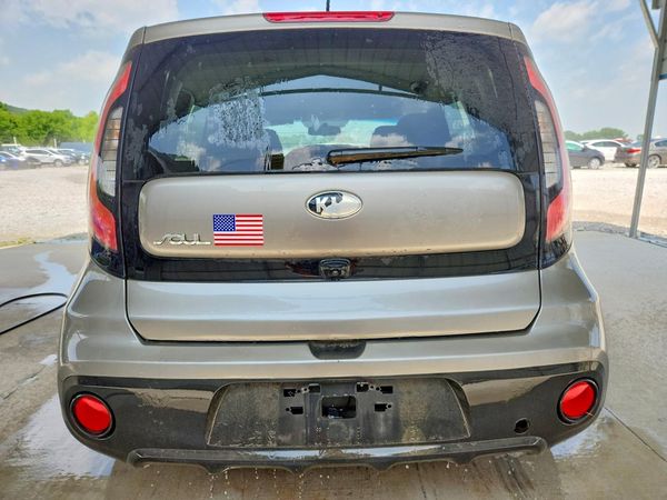 2019 KIA SOUL Base