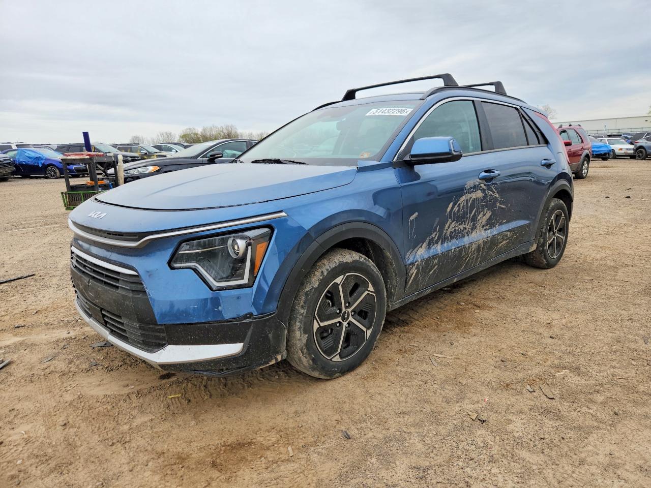 2024 KIA NIRO EX
