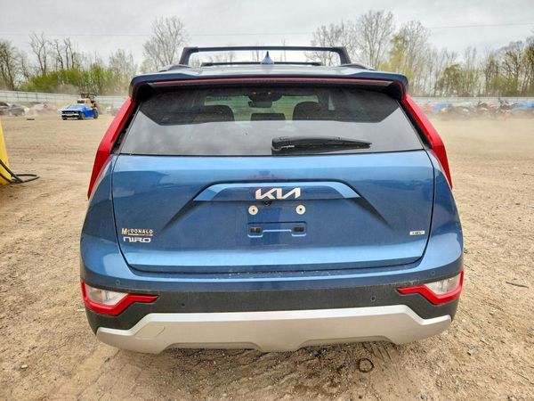 2024 KIA NIRO EX