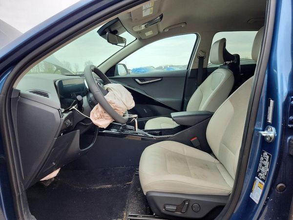 2024 KIA NIRO EX