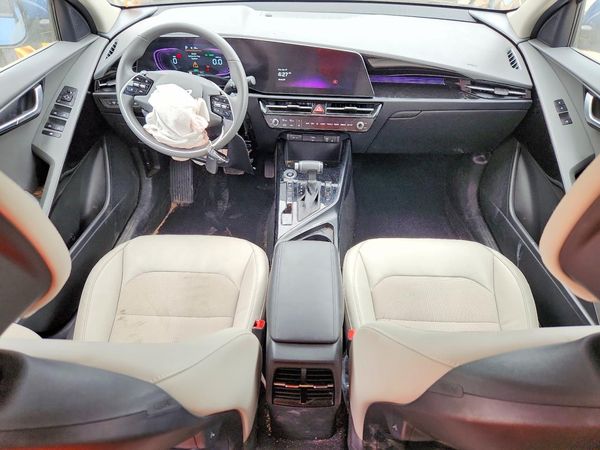 2024 KIA NIRO EX