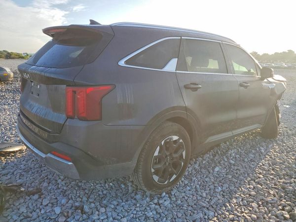 2025 KIA SORENTO