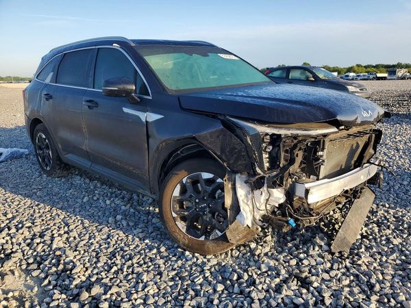 2025 KIA SORENTO