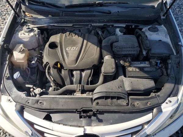 2014 HYUNDAI SONATA