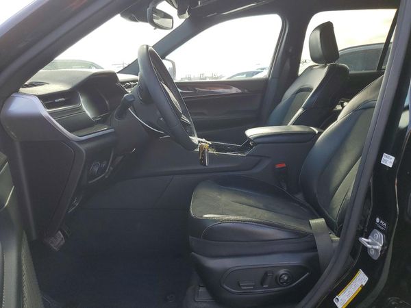 2023 JEEP GRAND CHEROKEE LAREDO 4X4