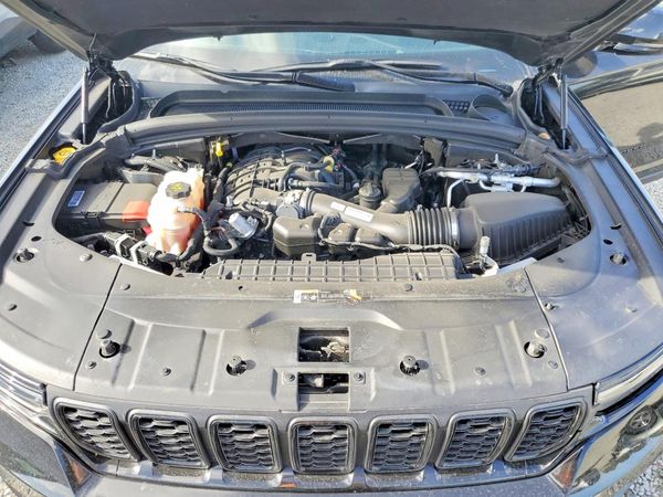 2023 JEEP GRAND CHEROKEE LAREDO 4X4